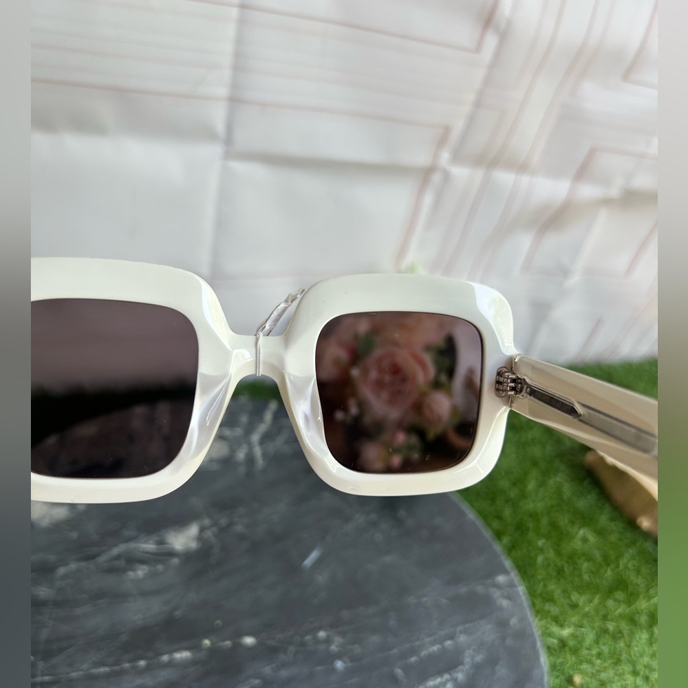 ISABEL MARANT Sunglasses Woman ivory-
gray  New - Picture 8 of 16
